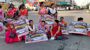 CG News : प्रदेश में शराबबंदी मुद्दे को लेकर भाजपा महिला युवा मोर्चा ने निकाली रैली...