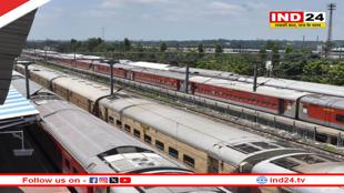 Chhath Puja 2025: रेलवे स्टेशनों पर गूंज रहे छठ गीत, यात्रियों में उत्साह