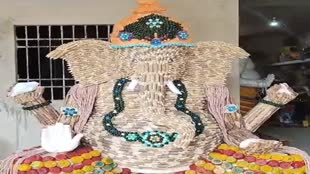 CG NEWS : छग ओलंपिक थीम में बनाई गई गणेश की प्रतिमा, भंवरे, कंचे, गिल्ली–डंडा और बांटी से गणेश मूर्ति की गई तैयार