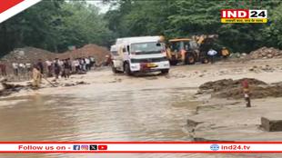 उत्तराखंड में भारी बारिश का कहर: कुमाऊं क्षेत्र की 54 सड़कें बंद, जनजीवन प्रभावित