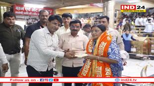 केंद्रीय राज्य मंत्री सावित्री ठाकुर ने किए बाबा महाकाल के दर्शन