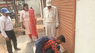 CG NEWS :   लंबे समय से टैक्स नहीं पटाने वालों के खिलाफ निगम प्रशासन ने बरतनी सख्ती, भिलाई के 14 दुकाने की गई सील.....