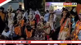 रामलीला रोकने और मुकदमों के विरोध में राम-हनुमान संग टोली पहुंची कोतवाली, समिति ने सरकार से हस्तक्षेप की मांग