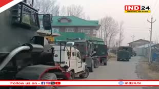 कुलगाम में सुरक्षाबलों और आतंकियों के बीच मुठभेड़, 5 आतंकी ढेर