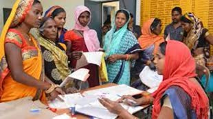 CG NEWS : महतारी वंदन योजना का छत्तीसगढ़ में अब तक 35 लाख 49 हजार से अधिक महिलाओं ने भरा आवेदन....