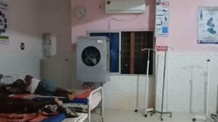 CG NEWS : समुदायिक स्वास्थ्य केंद्र का हाल बेहाल, अस्पताल में गंदगी का अम्बार, गर्म हवाओं के थपेड़ों और उमस से जूझ रहे मरीज