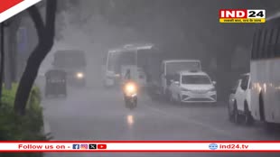 Delhi Weather Update: दिल्ली में सुबह से शुरू हुई बूंदाबांदी, वायु गुणवत्ता में हुआ सुधार 