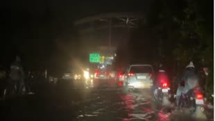 CG NEWS : कुछ घंटों की बारिश ने मचाया कोहराम, शहर के मुख्य सड़कों में लगे घंटों जाम