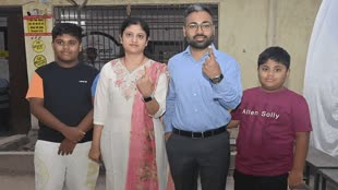 CG NEWS : छत्तीसगढ़ के प्रत्याशी देवेंद्र यादव, डिप्टी सीएम साव सहित इन जनप्रतिनिधियों और प्रशासनिक अधिकारियों ने किया मतदान वोट, जनता से की वोट देने की अपील