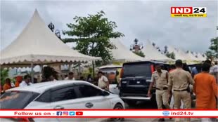 महाकाल मंदिर में काफिला लेकर घुस गया भाजपा विधायक का बेटा, भड़क गए DM और SP