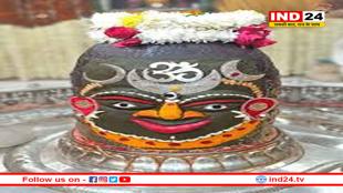 भस्म आरती के दौरान महाकाल ने दिए त्रिनेत्र स्वरूप में दर्शन