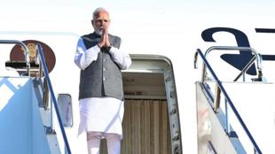 सात साल बाद चीन पहुंचे पीएम मोदी, चीनी राष्ट्रपति शी जिनपिंग से करेंगे मुलाकात