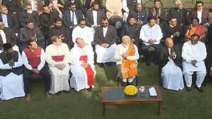 PM मोदी ने क्रिसमस पर ईसाई समुदाय से की मुलाकात, बोले- मेरा आपसे बहुत पुराना रिश्ता