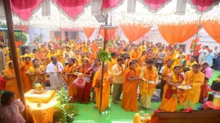 CG News : पांच कुंडीय गायत्री महायज्ञ के साथ हुआ 108 जोड़ों के विवाह दिवस संस्कार यज्ञ के माध्यम से संपन्न….