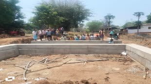 CG NEWS : पुलिया निर्माण कार्य में ठेकदार की मनमानी, 3 महीने से कार्य निर्माण बंद ....                  