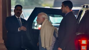 भारतीय निगरानी प्रणालियाँ, निगरानी कंपनियों के लिए कर रही 'बैकडोर' का निर्माण : FT Report