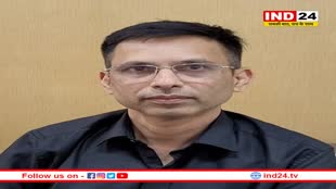 शिक्षक ने मतदान करने का फोटो सोशल मीडिया पर डाला, कलेक्टर ने कर दिया निलंबित