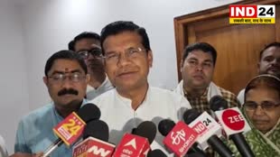 CG NEWS : जगदलपुर पंहुचे नवनियुक्त कैबिनेट मंत्री मोहन मरकाम,  प्रदेश अध्यक्ष के मुद्दे पर भाजपा पर साधा निशाना 