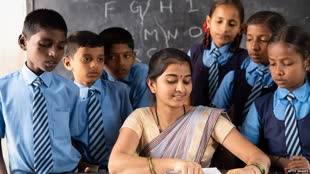 Chhattisgarh Teachers Recruitment: युवाओं के लिए बड़ी खुशखबरी, शिक्षकों की होगी सीधी भर्ती, 6 मई से भरे जाएंगे ऑनलाइन आवेदन