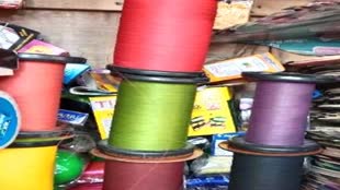 मकर संक्राति से पहले पुलिस ने की छापामार कार्यवाही, बड़ी मात्रा में जब्त किया चाइनीज मांझा