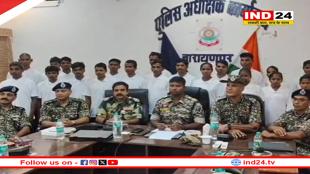 8 महिला समेत 22 नक्सलियों ने किया आत्मसमर्पण