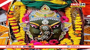 भगवान गणेश के स्वरूप में सजे बाबा महाकाल