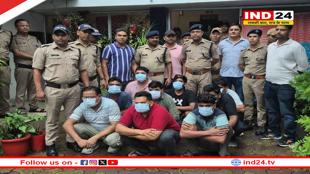 प्रतियोगी परीक्षाओं में नकल माफियाओं पर बड़ी कार्रवाई, गैंग लीडर समेत 9 गिरफ्तार