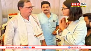 Neha Singh Rathore: अपनी तस्वीर का मजाक बनाने पर बीजेपी नेता पर भड़कीं नेहा सिंह राठौर!