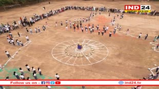 Rajasthan News: रेल मंत्री अश्विनी वैष्णव के कॉलेज की छात्राओं ने दिखाई अपनी टेक्निकल प्रतिभाएं, 110 रोबोट से बनाया भारत का मैप