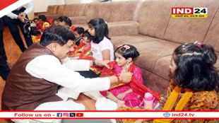 सीएम डॉ मोहन यादव ने महानवमी पर मुख्यमंत्री निवास में किया कन्या पूजन