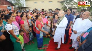  मणिपुर  हिंसा : राहत शिविरों में पीड़ितों से मिले गृह मंत्री अमित शाह, दिया शांति का भरोसा