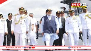 नौसेना दिवस पर पीएम मोदी ने दी बधाई