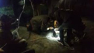 बोरवेल में गिरी बच्ची को देर रात सुरक्षित निकाला गया, करीब 10 घंटे तक चला रेस्क्यू ऑपरेशन