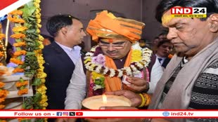 राजस्थान का मुख्यमंत्री बनने के बाद पहली बार उत्तर प्रदेश पहुंचे CM Bhajanlal Sharma, गोवर्धन मंदिर में पहुंच की पूजा-अर्चना