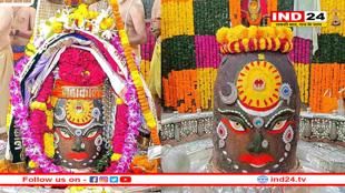 कानों में बाली, नाक में नथनी पहनकर सजे बाबा महाकाल