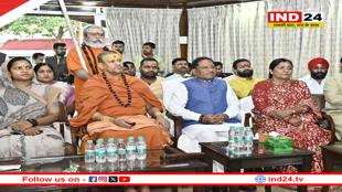 CM विष्णु देव साय ने सुनी ‘मन की बात’ की 123वीं कड़ी, कहा – पीएम मोदी के विचारों से बढ़ा उत्साह, छोटे प्रयासों से बड़े बदलाव की प्रेरणा