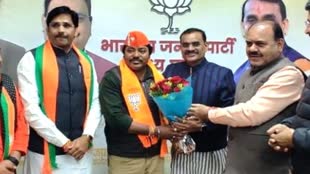 Durgesh Verma: एमपी में कांग्रेस को लगा झटका, प्रदेश सचिव दुर्गेश वर्मा बीजेपी में शामिल, वीडी शर्मा ने दिलाई सदस्यता