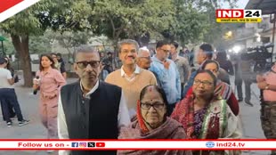 Rajasthan Election 2023: राजस्थान की 199 विधानसभा सीटों पर वोटिंग जारी, इन बड़े नेताओं ने डाला वोट 