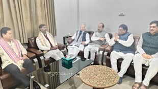 CG NEWS :   छत्तीसगढ़ में आज होगा सीएम पद का फैसला, बीजेपी पर्यवेक्षक पहुंचे रायपुर.....