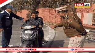 Rajasthan News: जयपुर में पुलिस वाले की आनोखी पहल- सड़क पर किसी को पकड़ते हैं तो हंसते और हंसाते हैं, इंटरनेट पर खूब वायरल हो रहे 'पीके मस्त' 