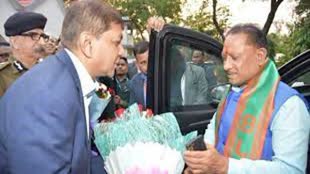 CG NEWS : सीएम विष्णुदेव साय से मुलाकात करने पहुंचे डीजीपी अशोक जुनेजा और मुख्य सचिव अमिताभ जैन, पुष्प गुच्छ भेंट कर बधाई व शुभकामनाएं दीं....