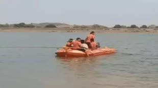 CG News :  डूब गई “ज़िन्दगी” की नाव,  2 युवक लापता एक सुरक्षित....