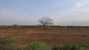 CG NEWS :  बारूद फैक्ट्री में हुआ बड़ा हादसा, जोरदार धमाके से दहला बेमेतरा,कई लोगों की मौत..कई लोगों के मलबे में दबे होने की आशंका