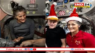 अंतरिक्ष में एक साल से फंसी सुनीता विलियम्स ने पहनी सैंटा टोपी