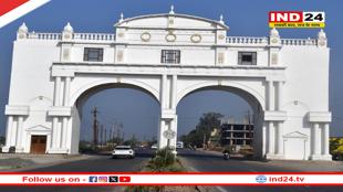 ग्वालियर के मुरैना मार्ग स्थित नगर द्वारा का नाम 