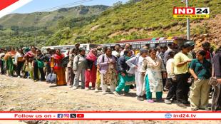 भारी बारिश के कारण अमरनाथ यात्रा एक दिन के लिए स्थगित