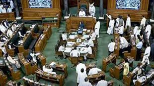 दिल्ली सेवा बिल लोकसभा में पेश, बुधवार को होगी चर्चा