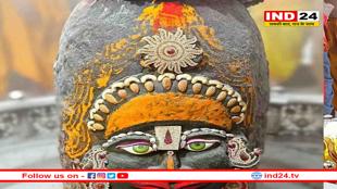 मोहिनी एकादशी पर वैष्णव तिलक से सजे बाबा महाकाल