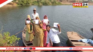 Rajasthan Election 2023: राजस्थान में वोटिंग को लेकर दिखा क्रेज, यहां तीन ग्राम पंचायतों के लोग नाव में बैठकर मतदान करने पहुंचे 