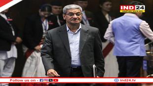 नेपाल में हिंसक प्रदर्शन के बीच गृहमंत्री रमेश लेखक ने दिया इस्तीफा, कई शहरों में कर्फ्यू लागू